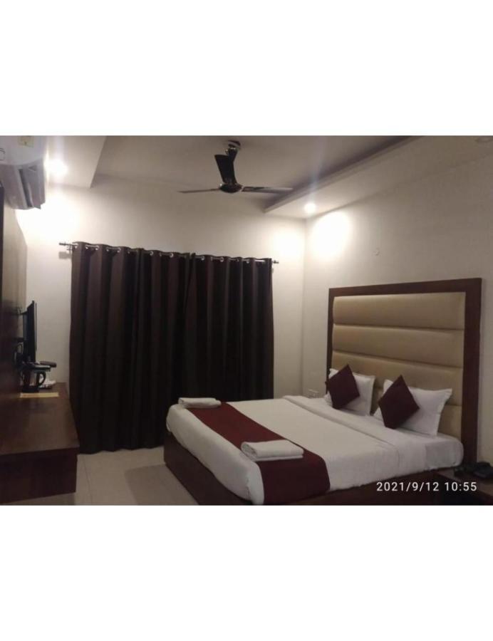 Hotel Joy Residency, Mohali 외부 사진